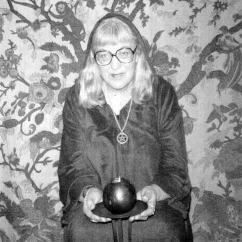 Doreen-in-robe-with-crystal-ball